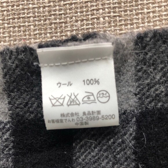 Wool Checkered Grey Warm scarf - Picture 5 of 5